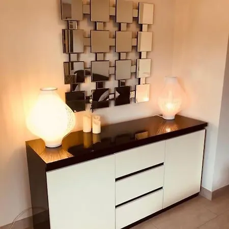 Apartment Wonferful With Swimming Pool